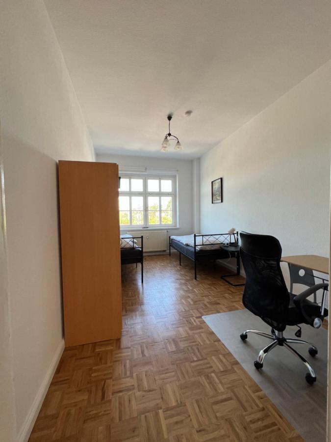 Sweet Home Inside Dresden Rooms Bagian luar foto