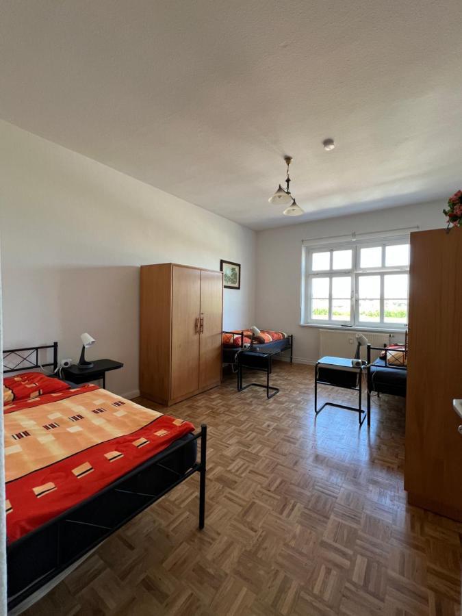 Sweet Home Inside Dresden Rooms Bagian luar foto