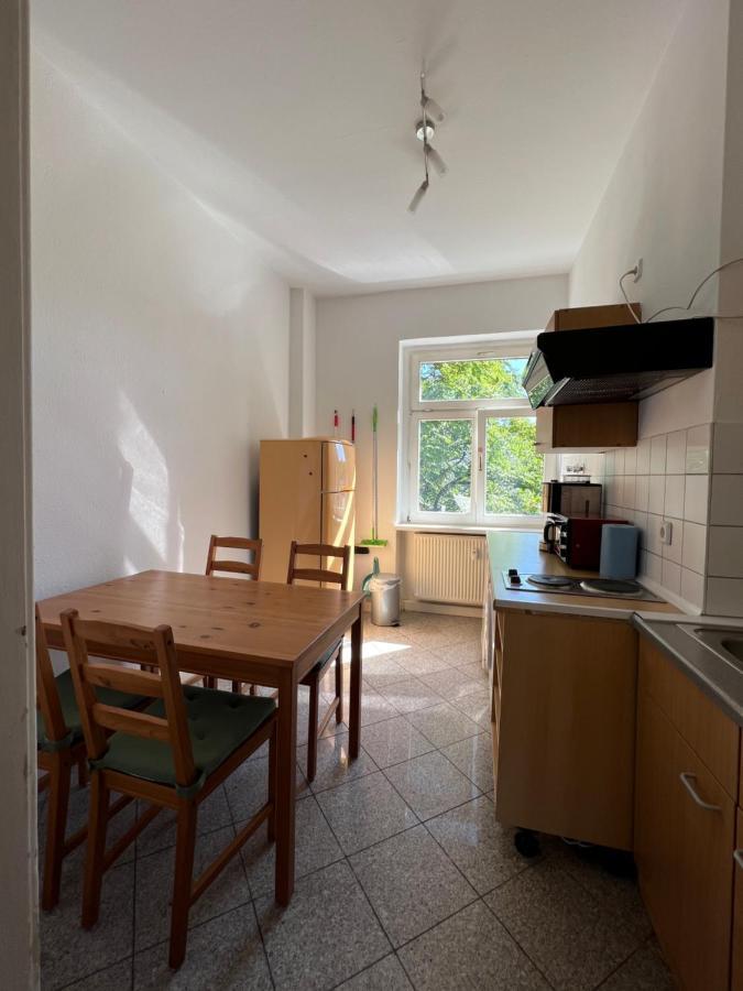 Sweet Home Inside Dresden Rooms Bagian luar foto